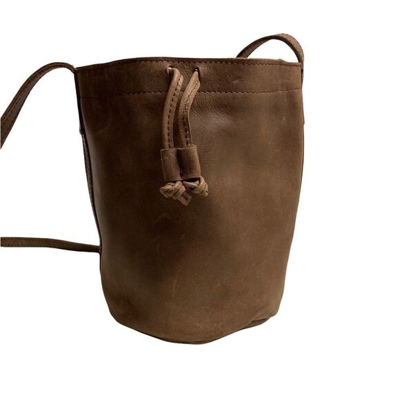 FASHIONABLE LOCAL & GLOBAL, Handmade in Ethiopia, Leather hobo crossbody, brown - Picture 1 of 15